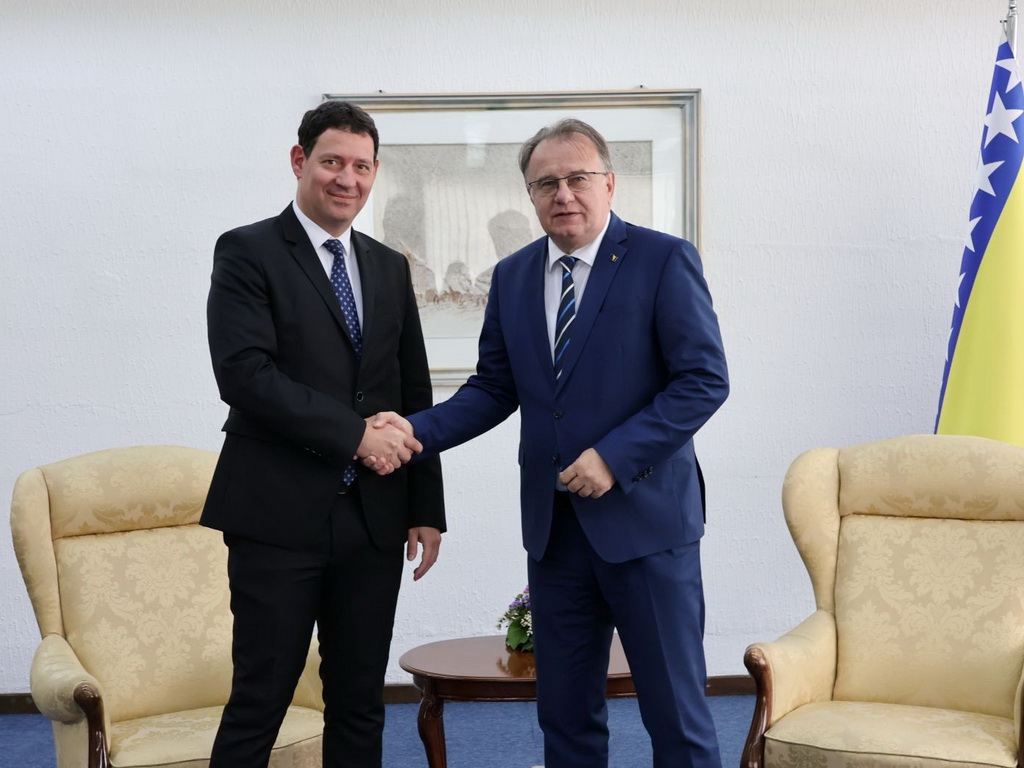 Nikšić i Frangeš razgovarali o izazovima i mogućnostima prevazilaženja trenutne političke krize