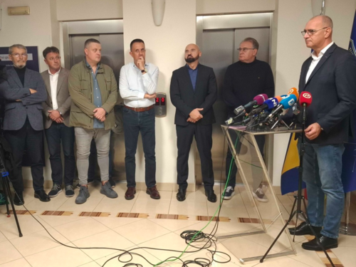 Nikšić, Isak i Lakić u Tuzli: Utvrditi odgovornost za tragediju