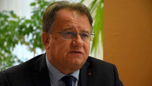 Nikšić: Izborni zakon postoji, Schmidt potvrdio da se izbori mogu provesti