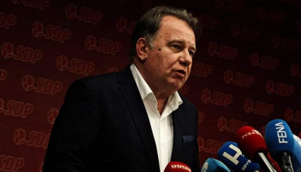 Nikšić: Mjesta euforiji nema, radni dan je već počeo