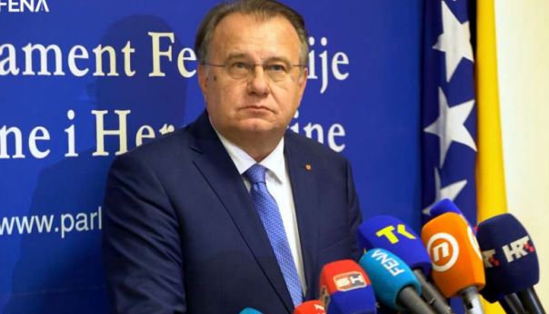 Nikšić nakon imenovanja: Pružit ćemo ruku svima