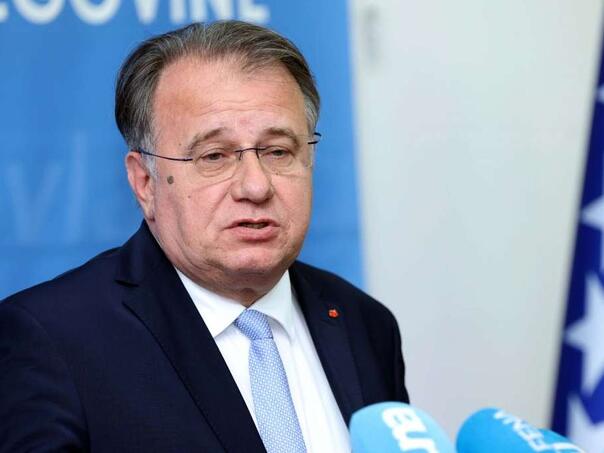 Nikšić o tragediji u Tuzli: Vlada FBiH će dati svaku moguću podršku