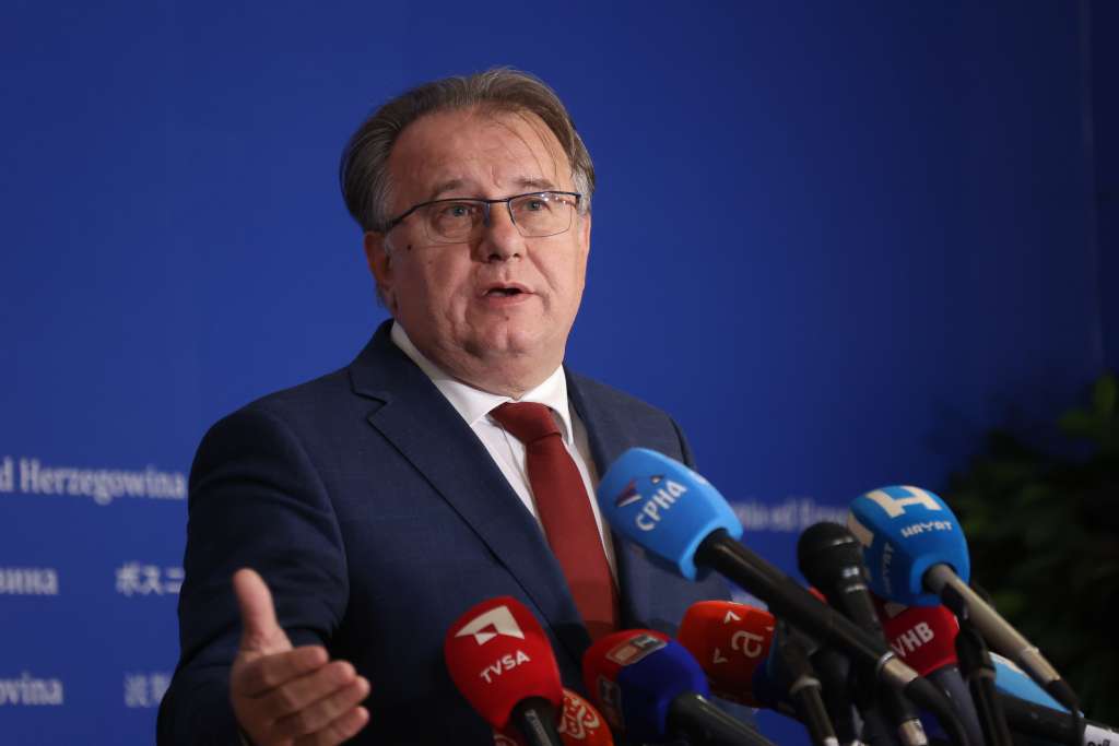Nikšić odgovorio Čoviću o tri federalne jedinice: Nikad!