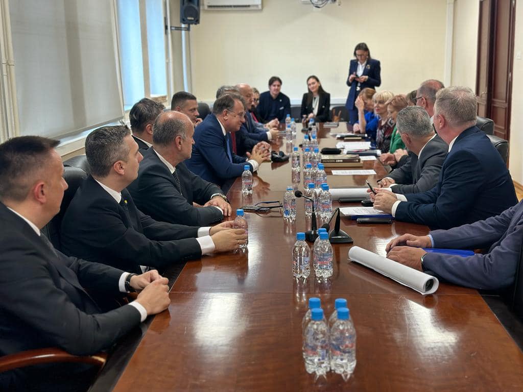 Nikšić: Ojačat ćemo saradnju Vlade FBiH i Tuzle