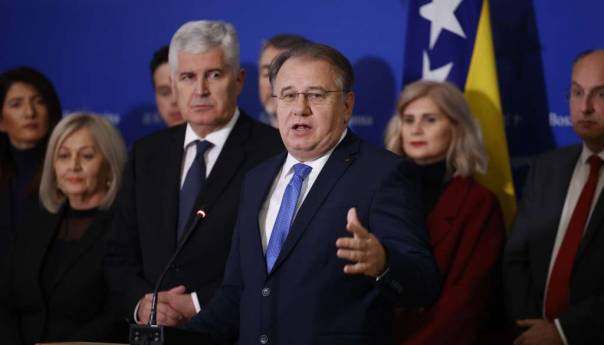 Nikšić nakon sporazuma: Teško će biti izbjeći SNSD