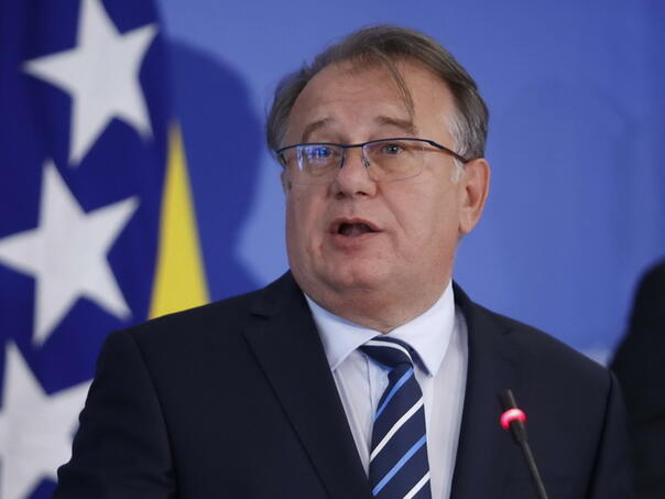 Nikšić: Otvoren put ka EU, uspjeh politike kompromisa