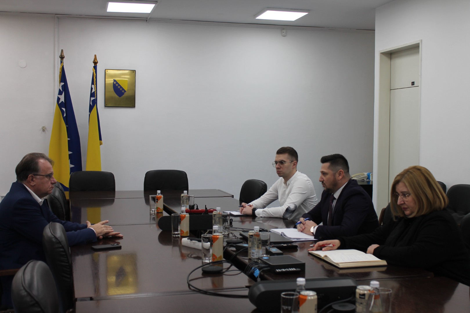 Nikšić posjetio Poreznu upravu FBiH: Snažna podrška poboljšanju i modernizaciji