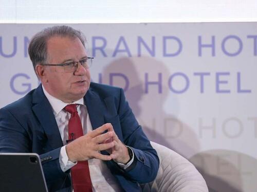 Nikšić: Poslovanje u sivoj zoni nastojat ćemo smanjiti na najmanju moguću mjeru