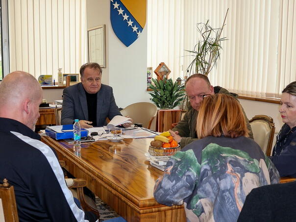 Nikšić razgovarao sa Sindikatom radnika BHRT-a o rješavanju problema i položaju zaposlenih