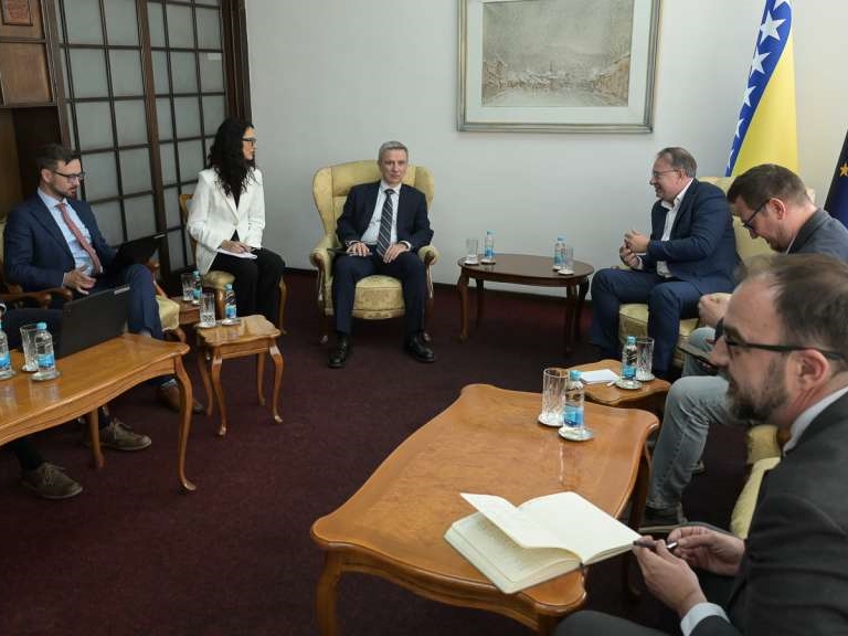 Nikšić s delegacijom MMF-a: Rast prihoda uprkos gl