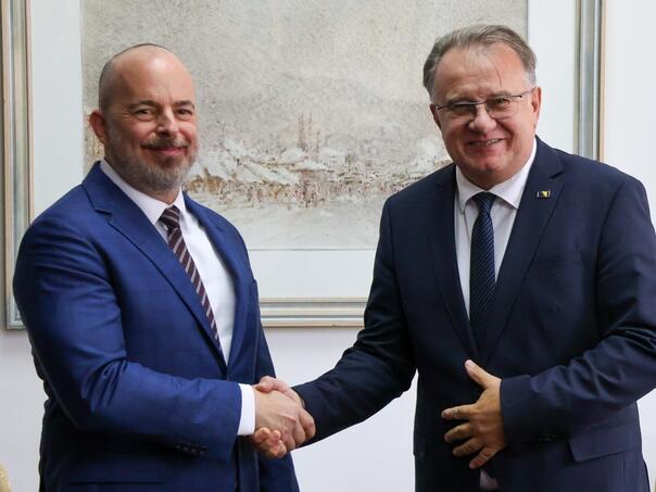 Nikšić s Ginkelom: Prioritet Južna interkonekcija