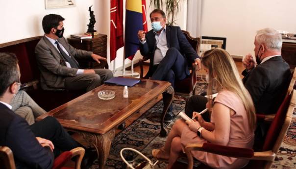 Nikšić s Nelsonom o načinu izbora članova Predsjedništva BiH