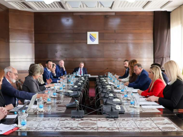 Nikšić s predstavnicima EBRD-a: Nastavak saradnje na infrastrukturnim i energetskim projektima