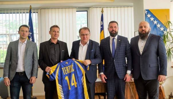 Nikšić sa delegacijom Rukometnog saveza BiH: Prioritet rješavanje pravnog statusa