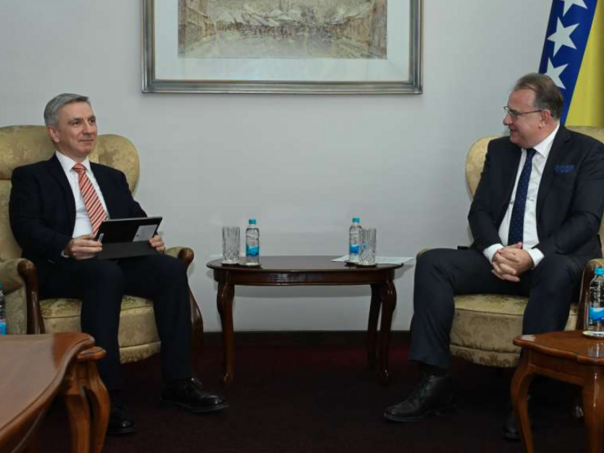 Nikšić sa šefom Misije MMF-a o ekonomskim i fiskalnim politikama, reformama i EU putu