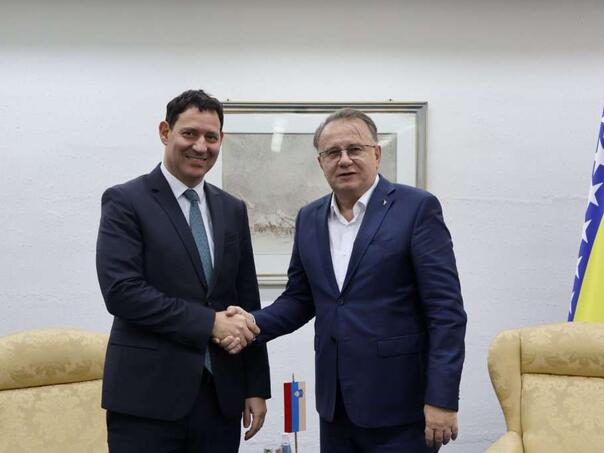 Nikšić sa specijalnim predstavnikom Slovenije za zapadni Balkan: Prioritet reformski procesi u BiH