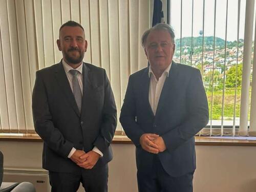 Nikšić sa zamjenikom direktora Službe za poslove sa strancima o migracijama i prihvatnim centrima