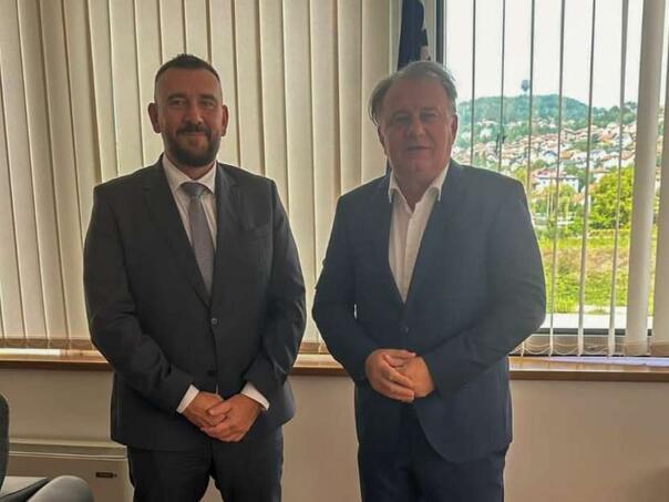 Nikšić sa zamjenikom direktora Službe za poslove sa strancima o migracijama i prihvatnim centrima
