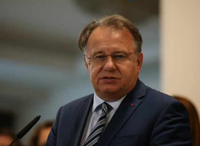 Nikšić se oglasio o skrnavljenju spomenika na Kazanima