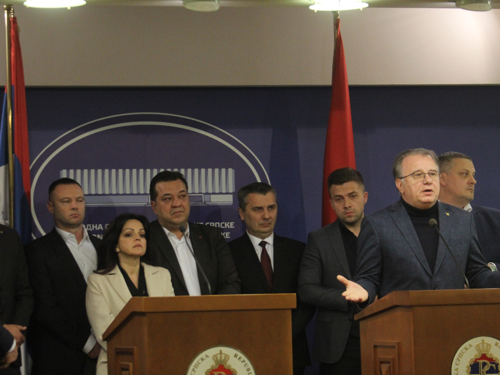 Nikšić u Banjaluci: Nema razgovora sa Dodikom