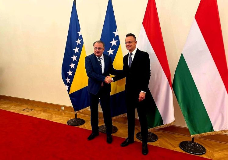 Nikšić sa Szijjártóm: Osjetim podršku Mađarske ka putu BiH za EU