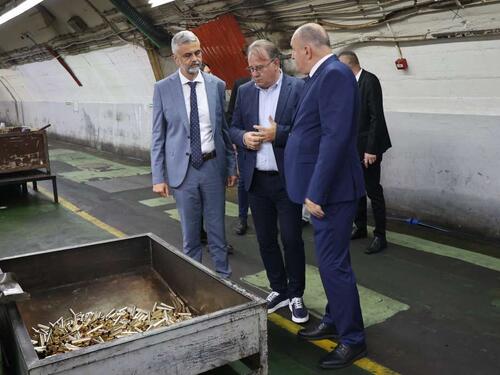 Nikšić u Konjicu: Stigle tone baruta, proizvodnja spašena