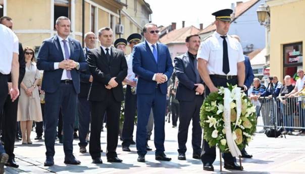 Nikšić u Tuzli: Kako mogu zaspati, kakva je njihova savjest