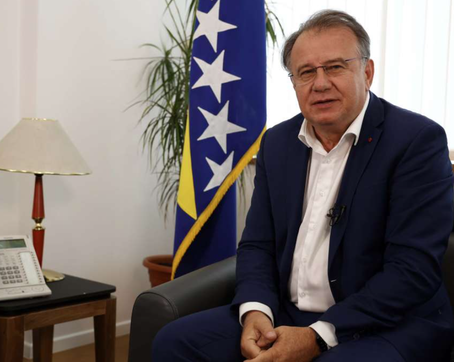 Nikšić: Unapređenje standarda, socijalna sigurnost i vladavina prava u fokusu Vlade FBiH