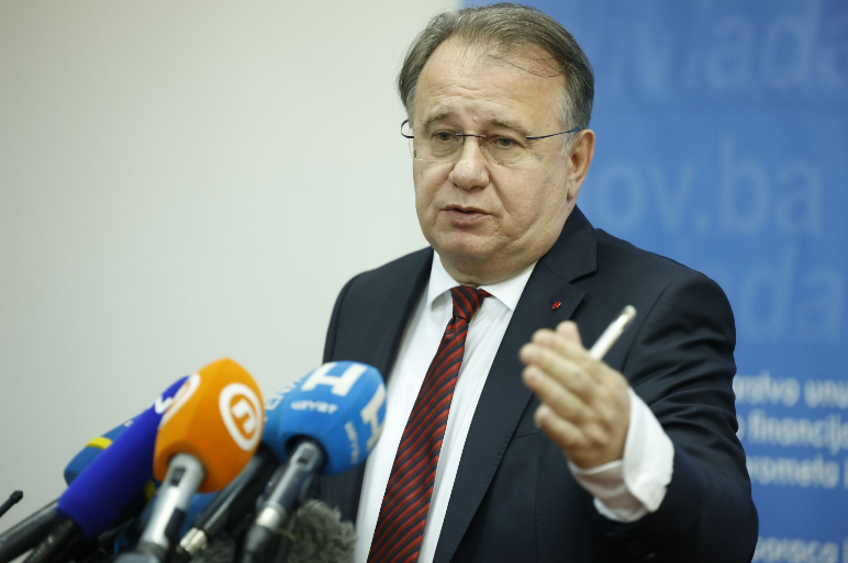 Nikšić: Uprave preduzeća da stave mandate na raspolaganje, neki su se kompromitirali