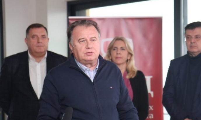 Nikšić uputio novu poruku nakon sastanka s SNSD-om