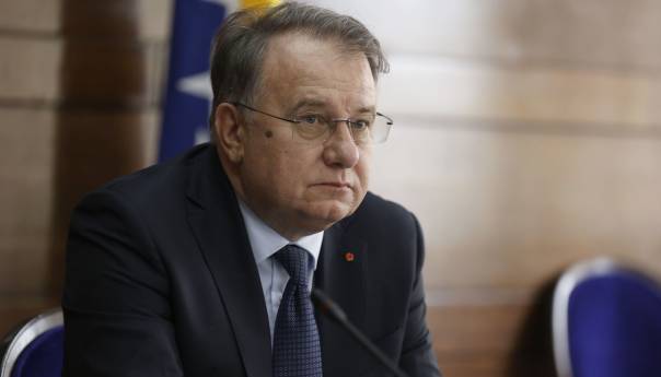 Nikšić uputio telegram saučešća povodom tragedije u Beogradu