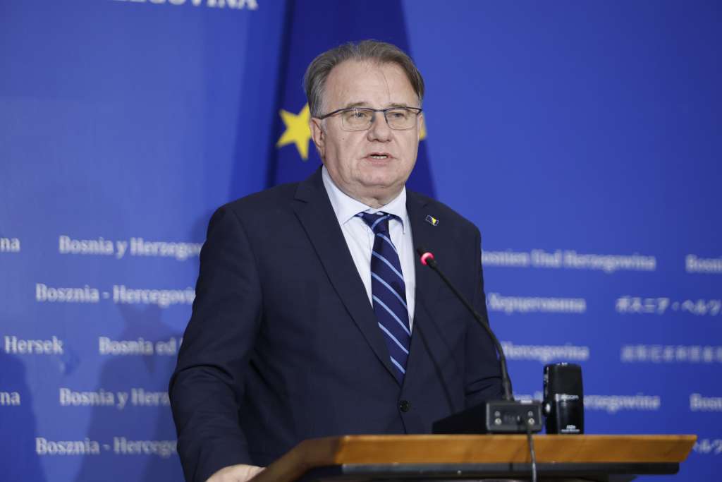 Nikšić: Uskrs i Vaskrs su prilika da se podsjetimo na zajedništvo i poštovanje u našim različitostima