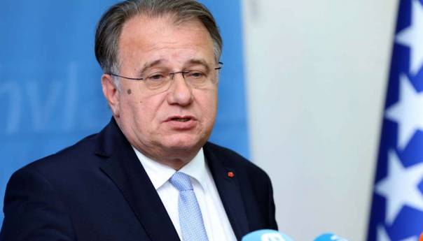 Nikšić: Vlada FBiH prati situaciju u poplavljenim područjima