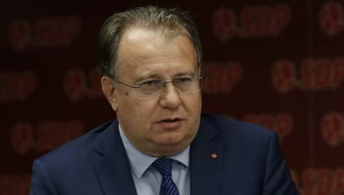 Nikšić: Žao mi je zbog Peđine ostavke, obavijestio me o razlozima