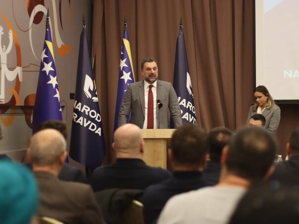 NiP o promjeni naziva ulica u Srebrenici: Sramna i necivilizacijska odluka