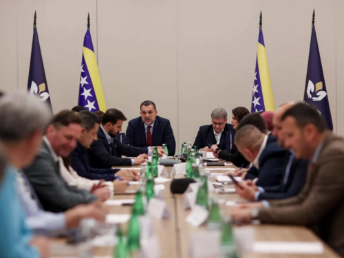 NiP: Podrška za Južnu interkonekciju, Dodik mora biti brisan iz registra