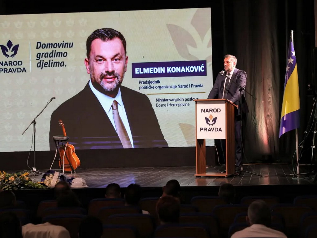 NiP u Tešnju: Nećemo dozvoliti da ukinu naknade porodiljama, dječiji doplatak i druge vrste podrške građanima