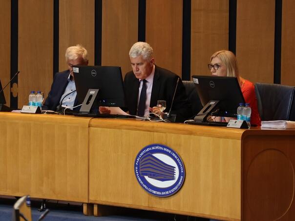 Ništa od sjednice Doma naroda: Bošnjački delegati nisu došli