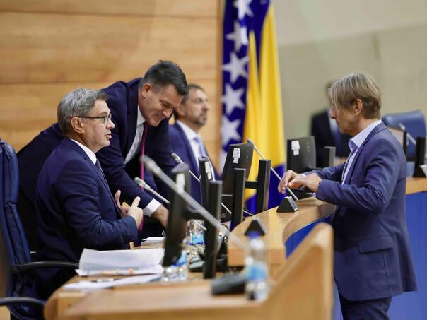 Ništa od usvajanja budžeta BiH: Vraća se u Predsjedništvo!?