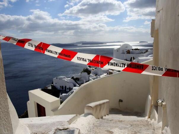 Niz zemljotresa pogodio otok Santorini, vlasti proglasile vanredno stanje