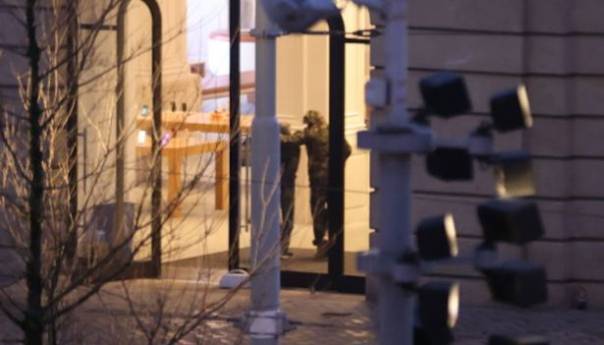 Nizozemska policija savladala otmičara, talac oslobođen