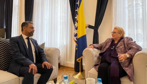 Njegovati kulturu sjećanja na genocid u Srebrenici širom svijeta