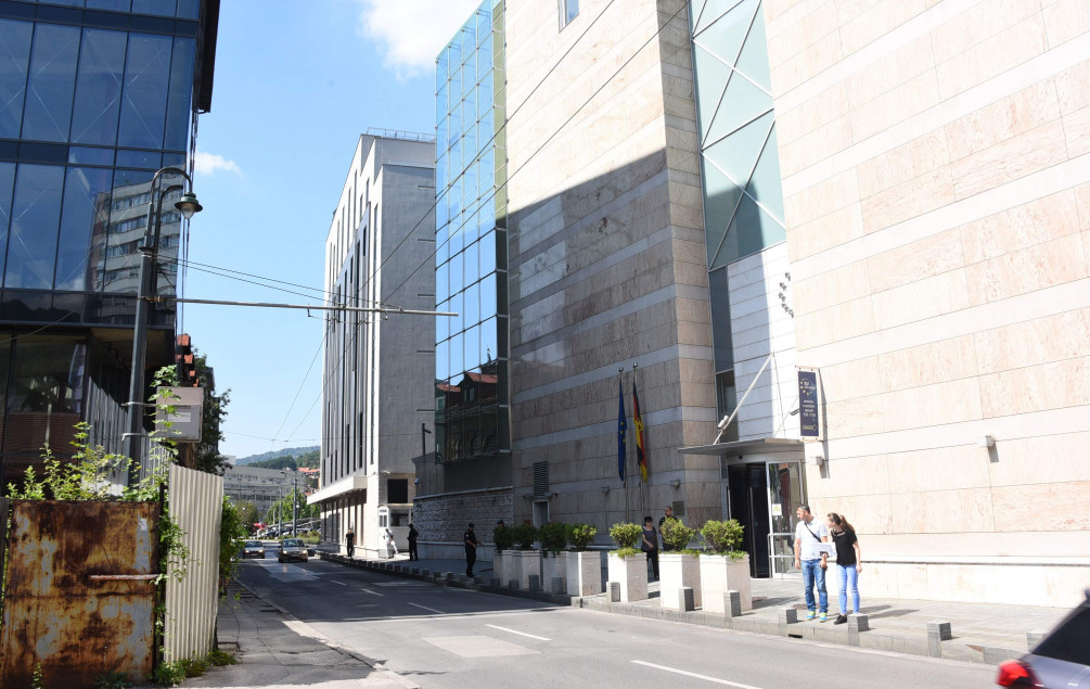 Njemačka ambasada u Sarajevu počela s izdavanjem viza: Objavili ko ima prioritet