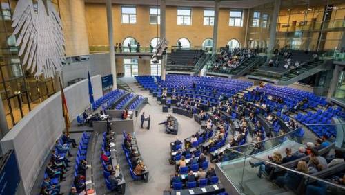 Njemačka će kažnjavati negiranje ratnih zločina i genocida