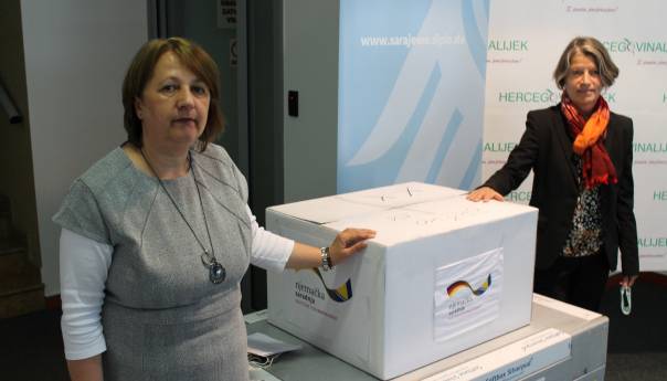 Njemačka donirala brze testove na koronavirus u vrijednosti 151.000 eura