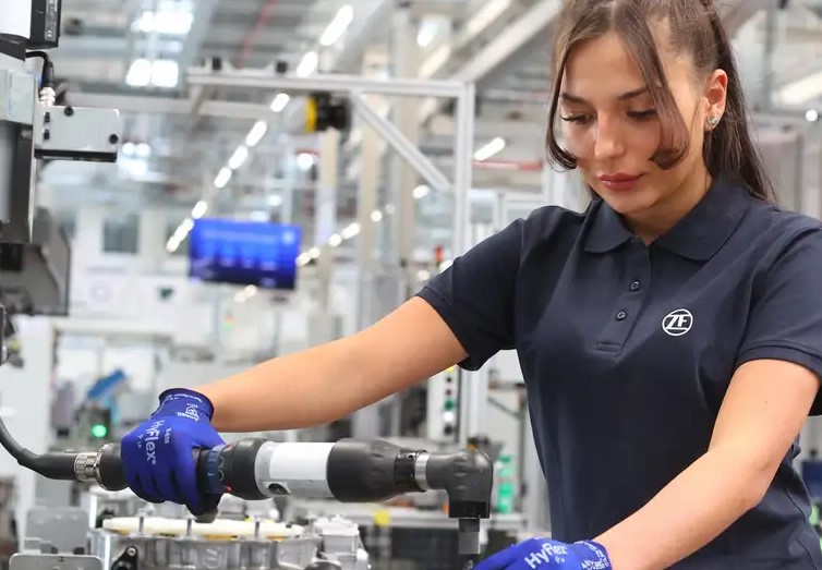 Njemačka gubi 10.000 radnih mjesta mjesečno u industriji