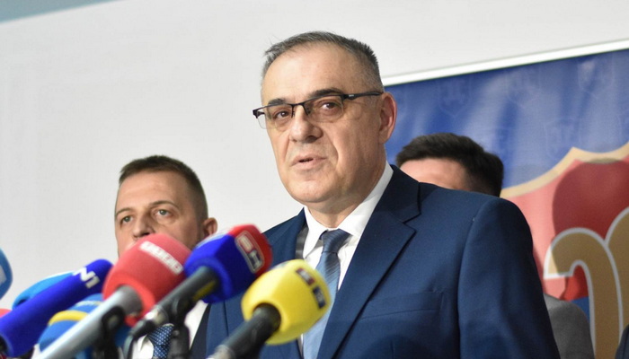 Njemačka kažnjava RS, umjesto da Dodiku presječe tokove novca