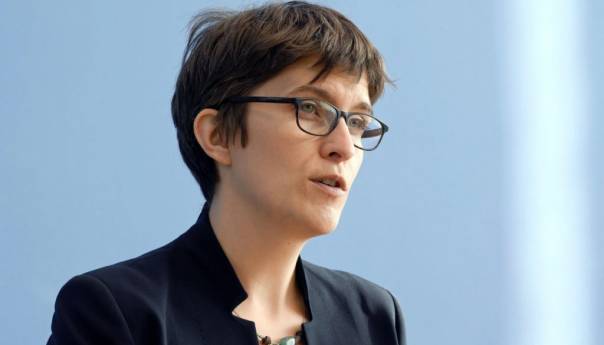 Njemačka ministrica: Podržavamo odluku Schmidta iz jula