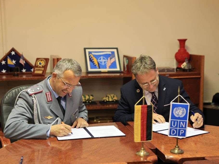 Njemačka nastavlja pomoć u unaprjeđenju infrastrukture na vojnim lokacijama u BiH