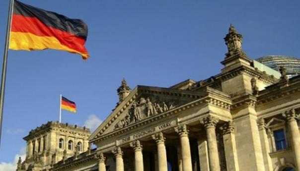 Njemačka objavila preporuku protiv putovanja u tri španske regije